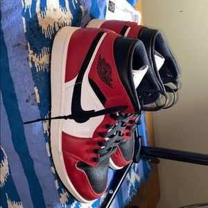 Jordan 1 retro’s red